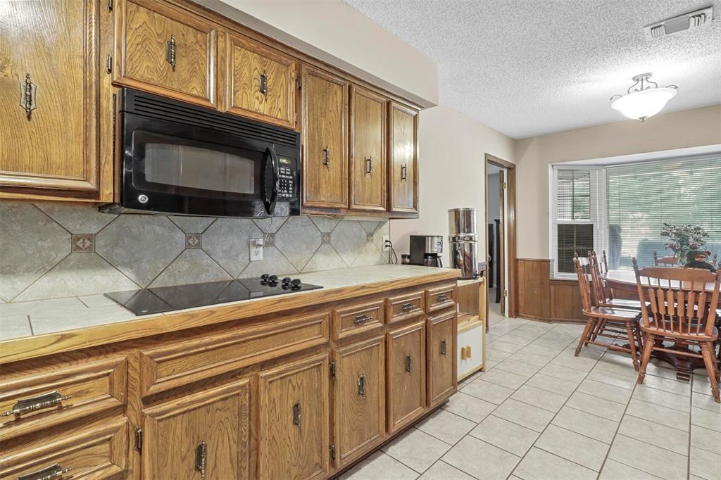 Thompson Heights Southeast - Residential