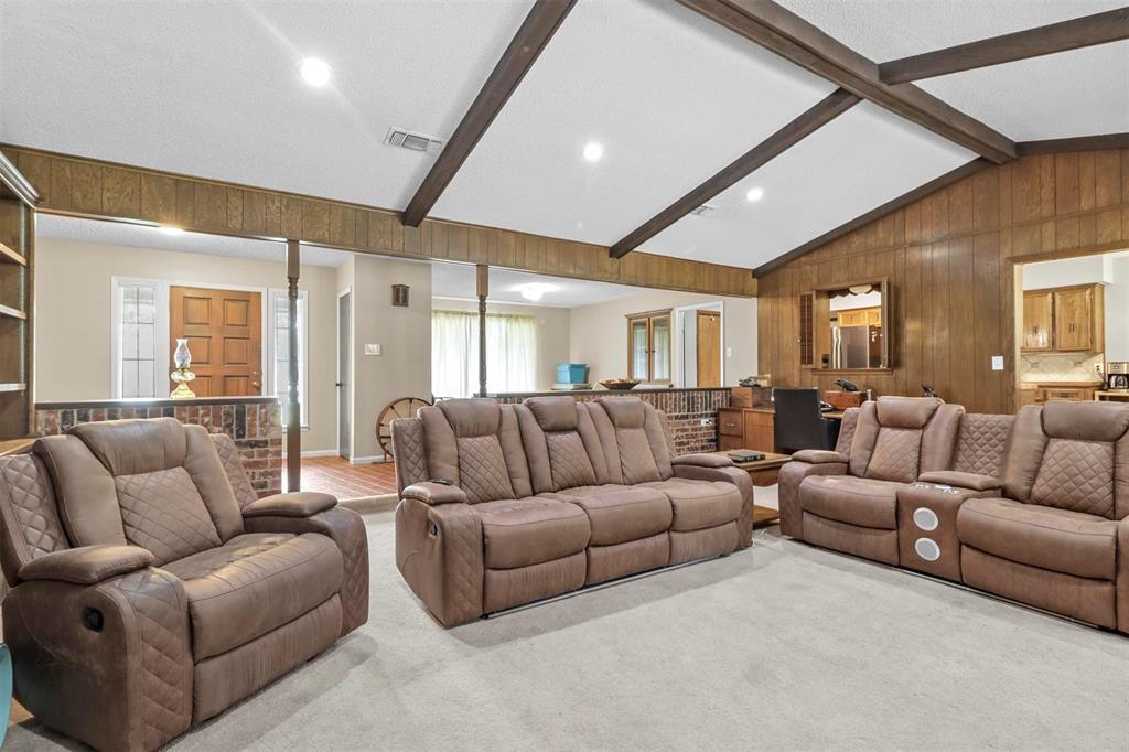 Thompson Heights Southeast - Residential