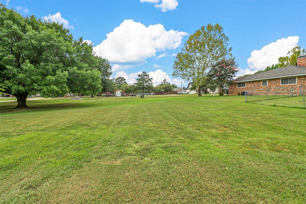 Thompson Heights Southeast - Residential