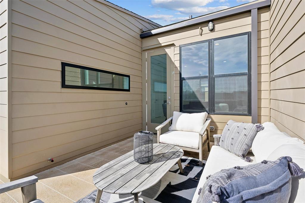 Lofts on Cedar Springs - Residential