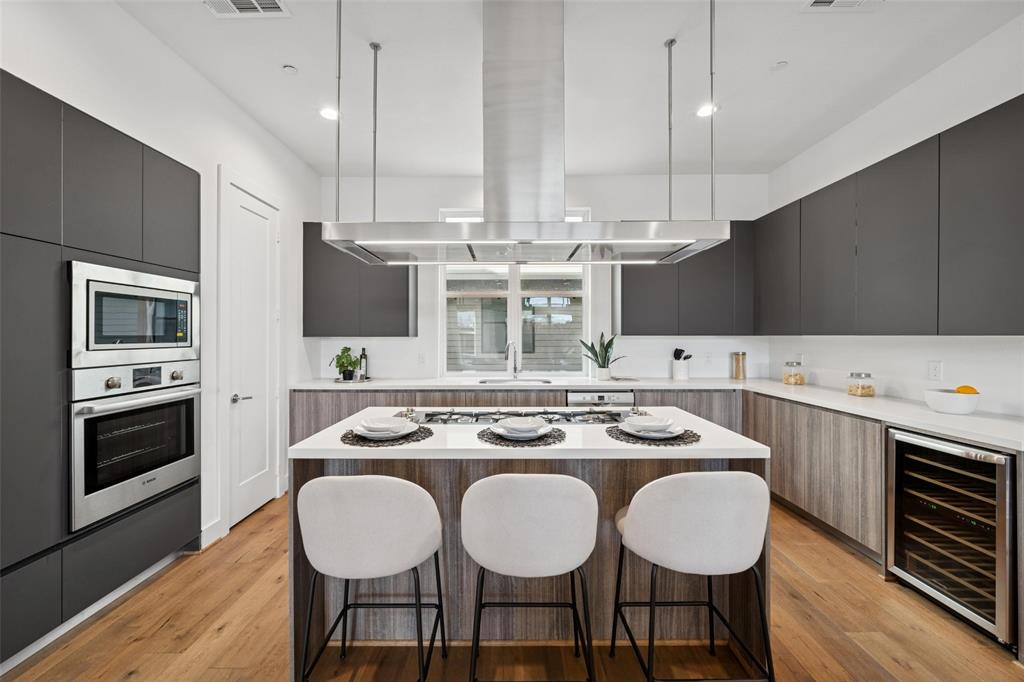 Lofts on Cedar Springs - Residential