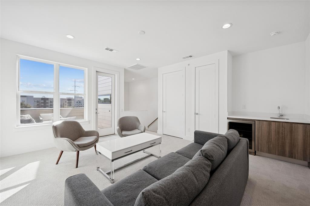 Lofts on Cedar Springs - Residential