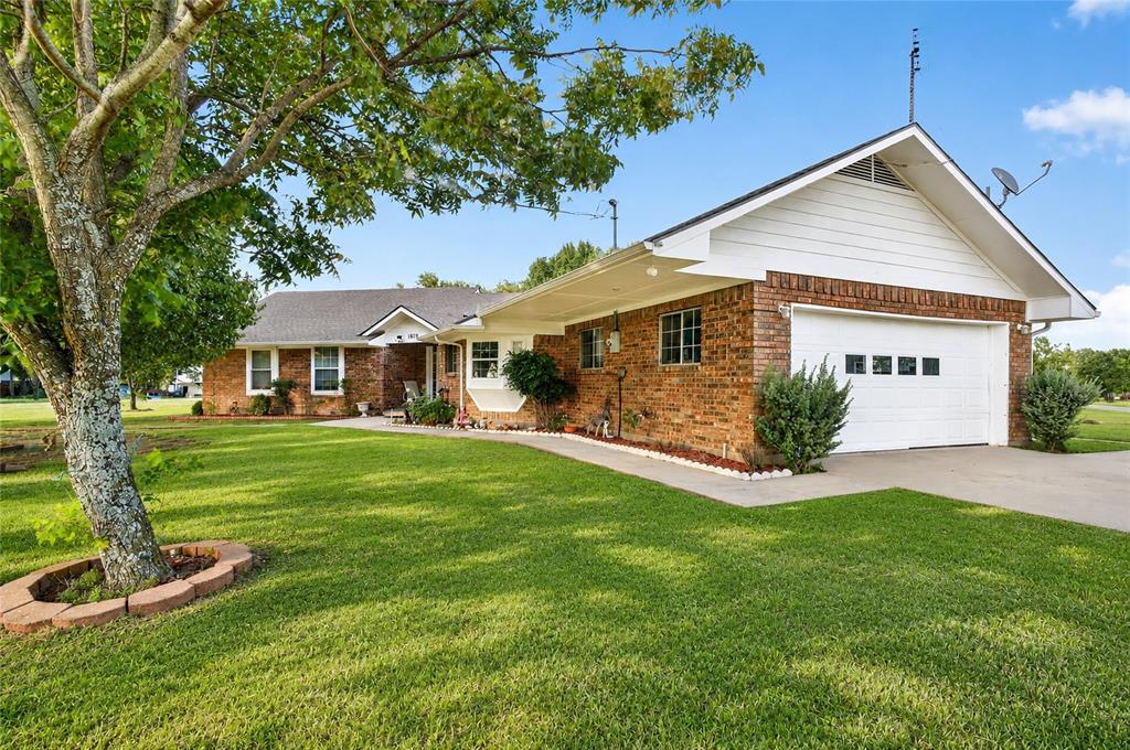 1612 White Mound Road