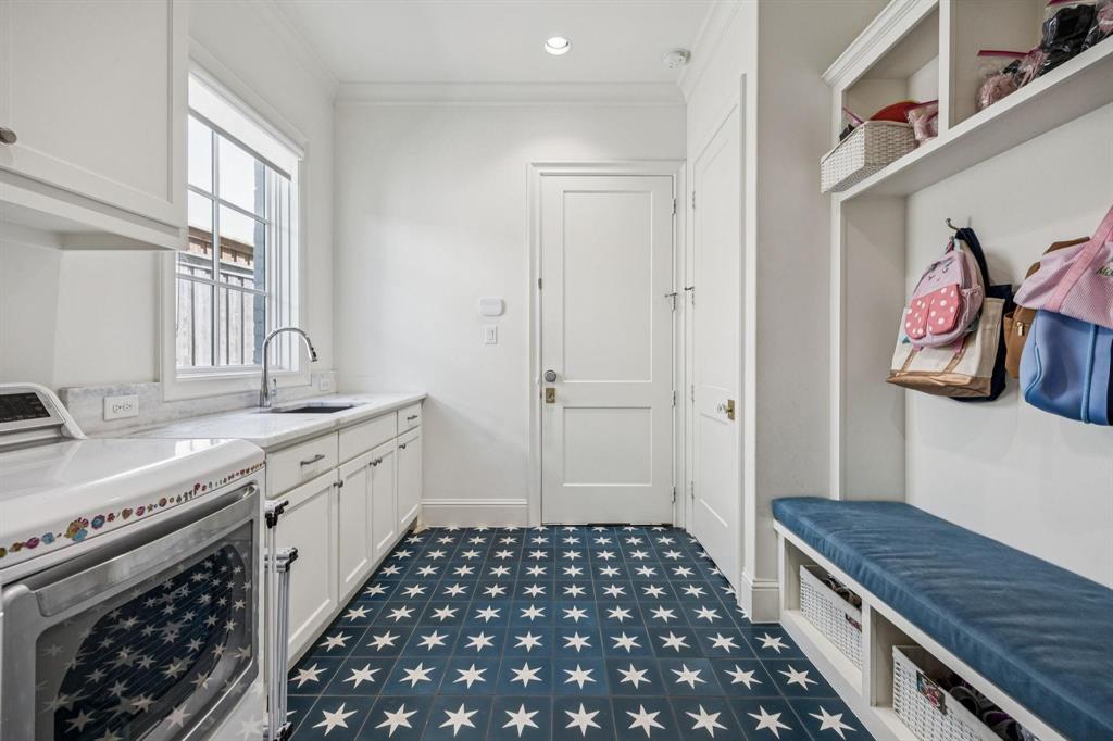 SPARKMAN ESTATES 1ST INST - Residential