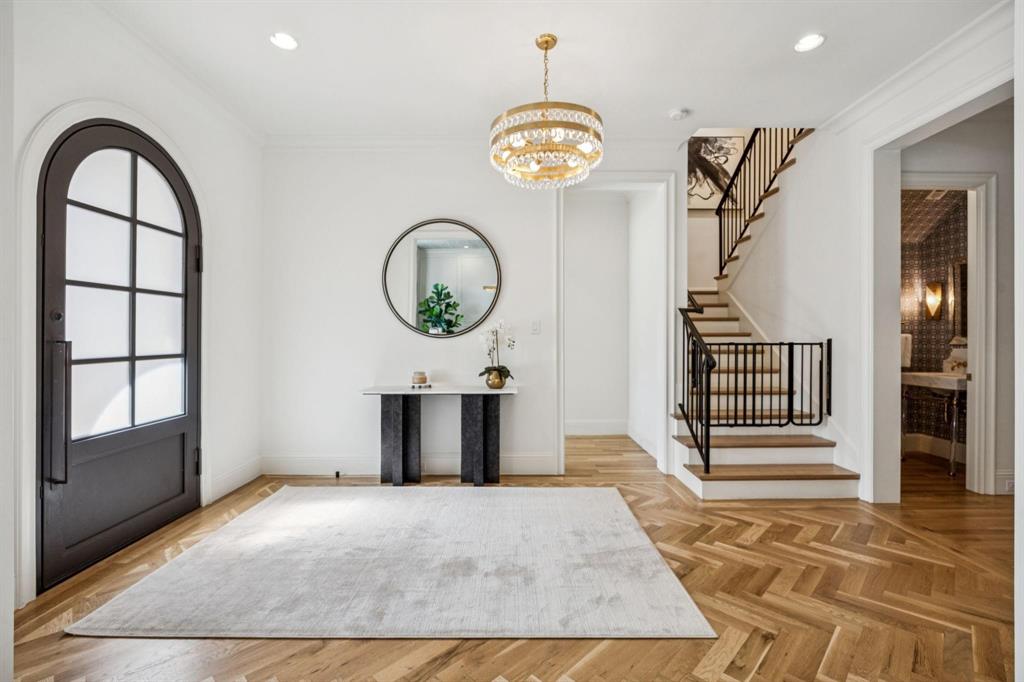 6815 Stichter Avenue