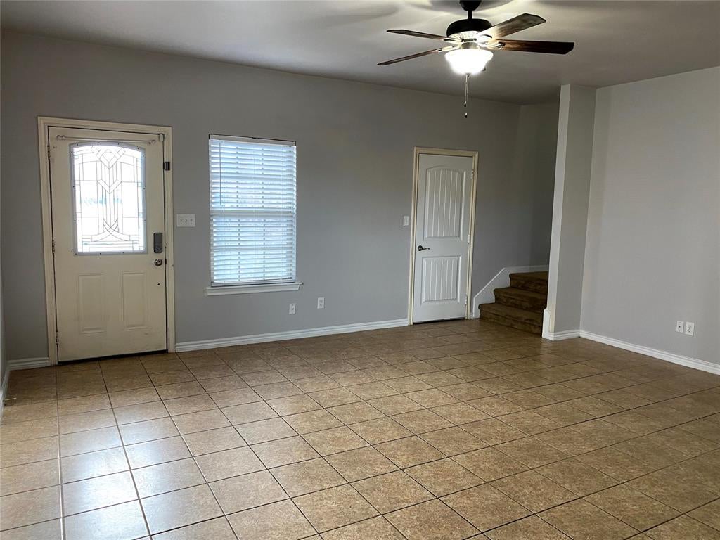 904 Parkplace Ridge