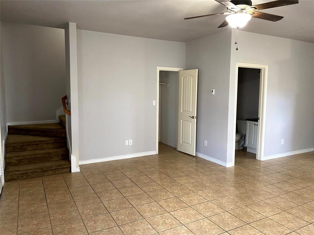 904 Parkplace Ridge