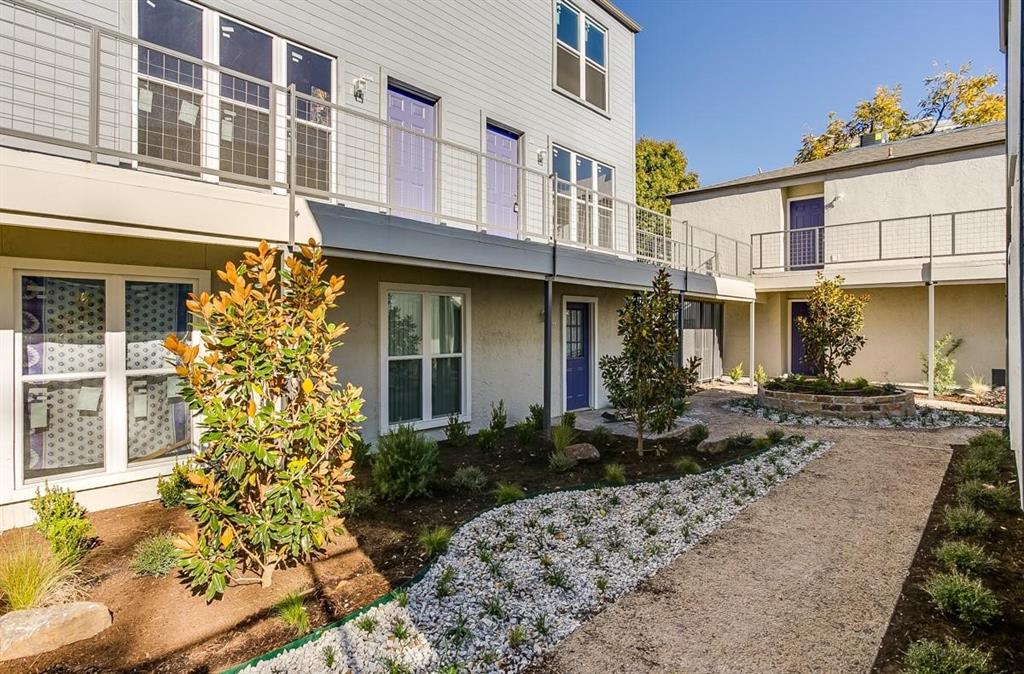 Martyns Oak Lawn - Residential Lease