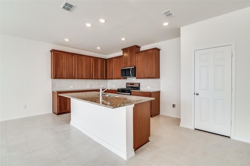 Heartland Signature - Residential