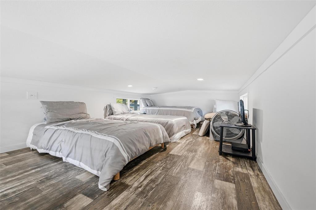 CEDAR POINT CLUB - Residential