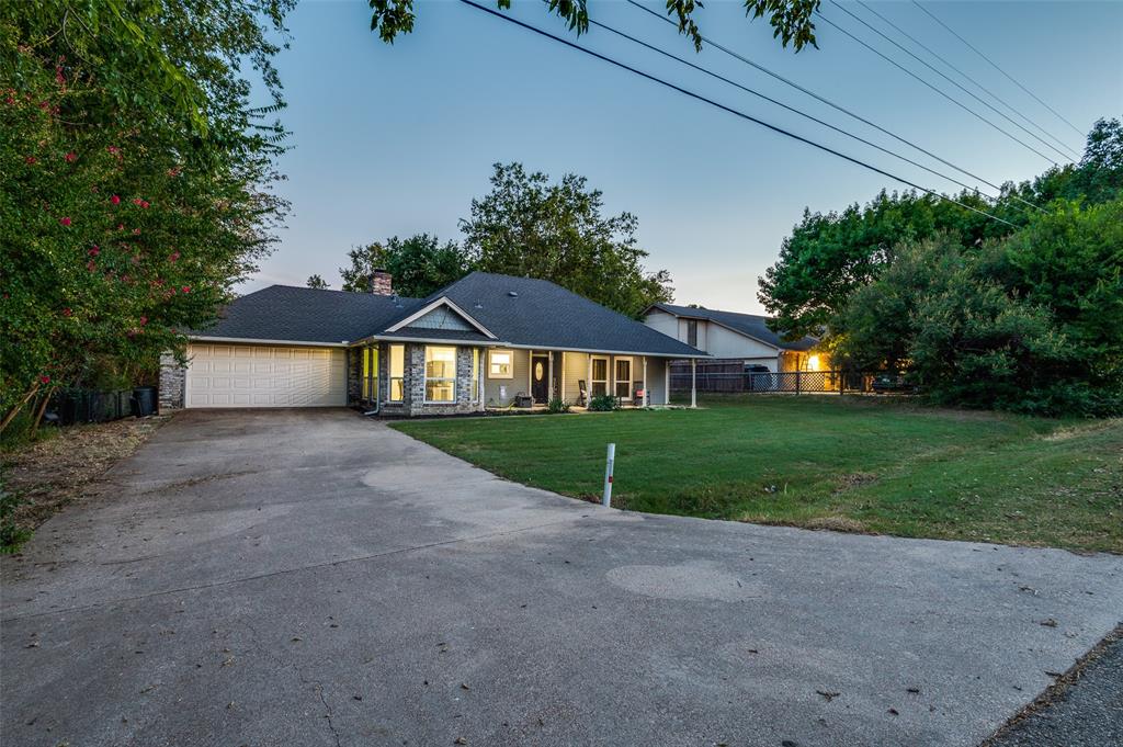 1204 Los Altos Lane