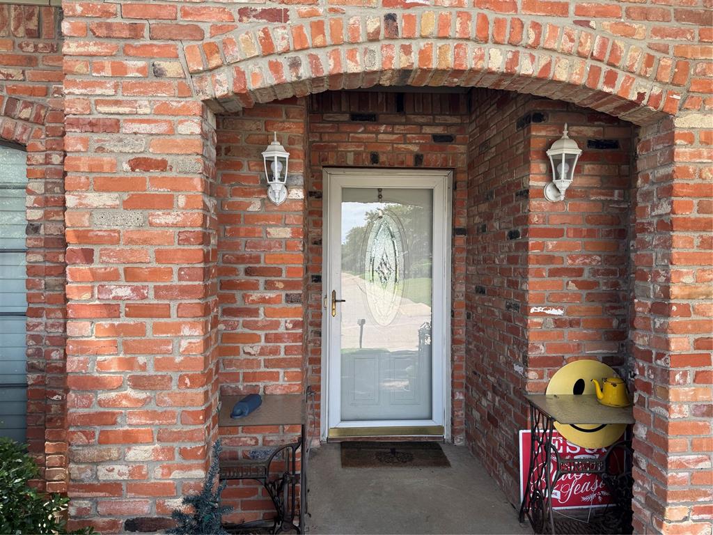 2317 Cliffside Drive