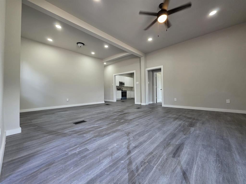 East Columbia Place - Residential Income