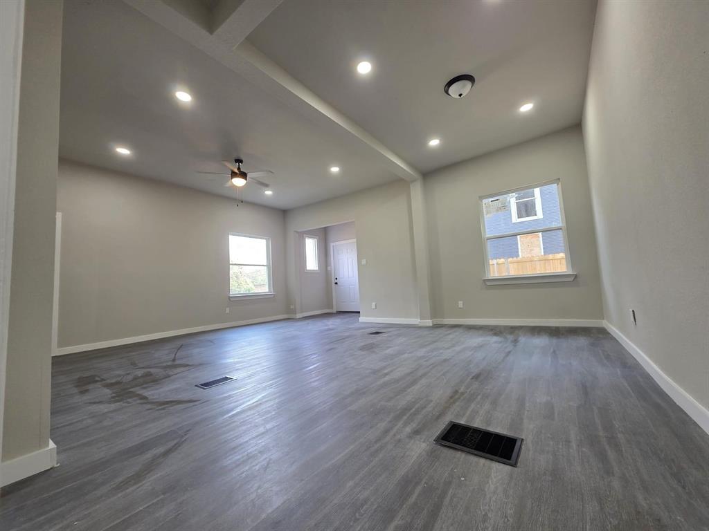 East Columbia Place - Residential Income