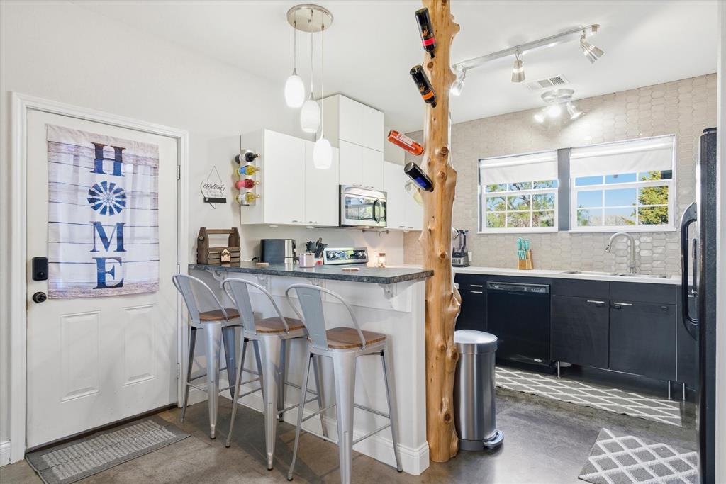 S Moss - Residential