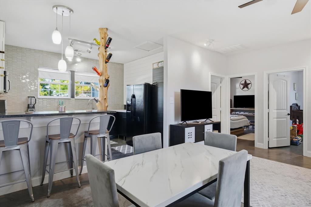 S Moss - Residential