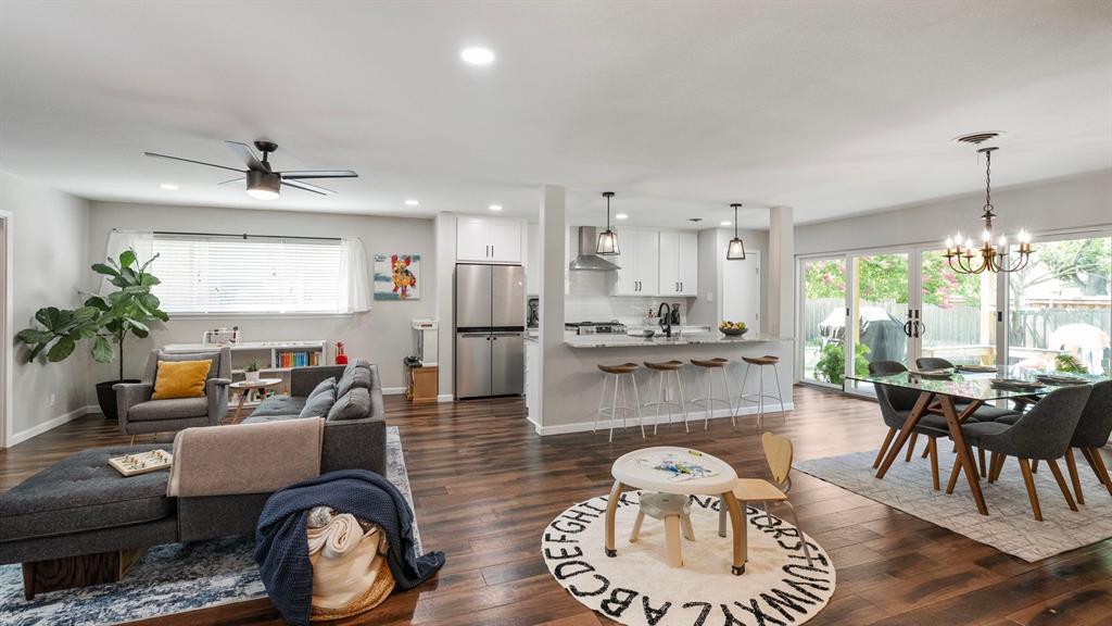 1230 Cloverdale Drive
