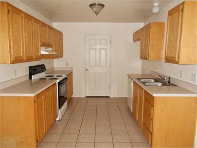 OLD GRANBURY ESTATES, PHASE IV - Residential Lease