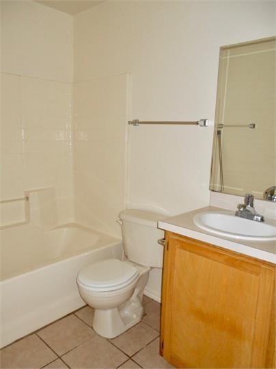 OLD GRANBURY ESTATES, PHASE IV - Residential Lease