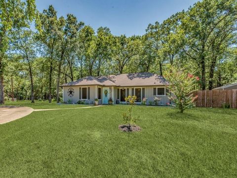 107 Camino Robles Street Gun Barrel City TX 75156
