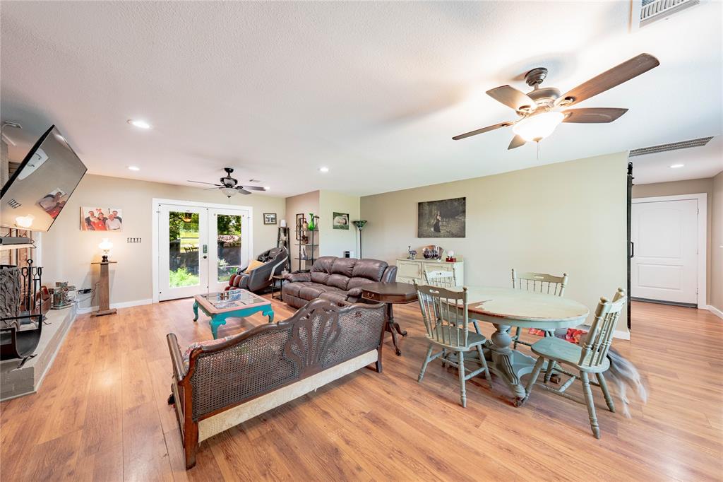 603 Mosley Drive