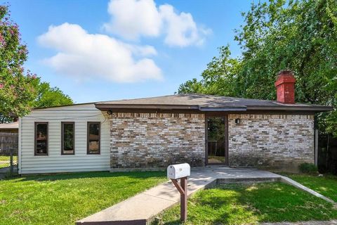 1516 W 7th Street Irving TX 75060