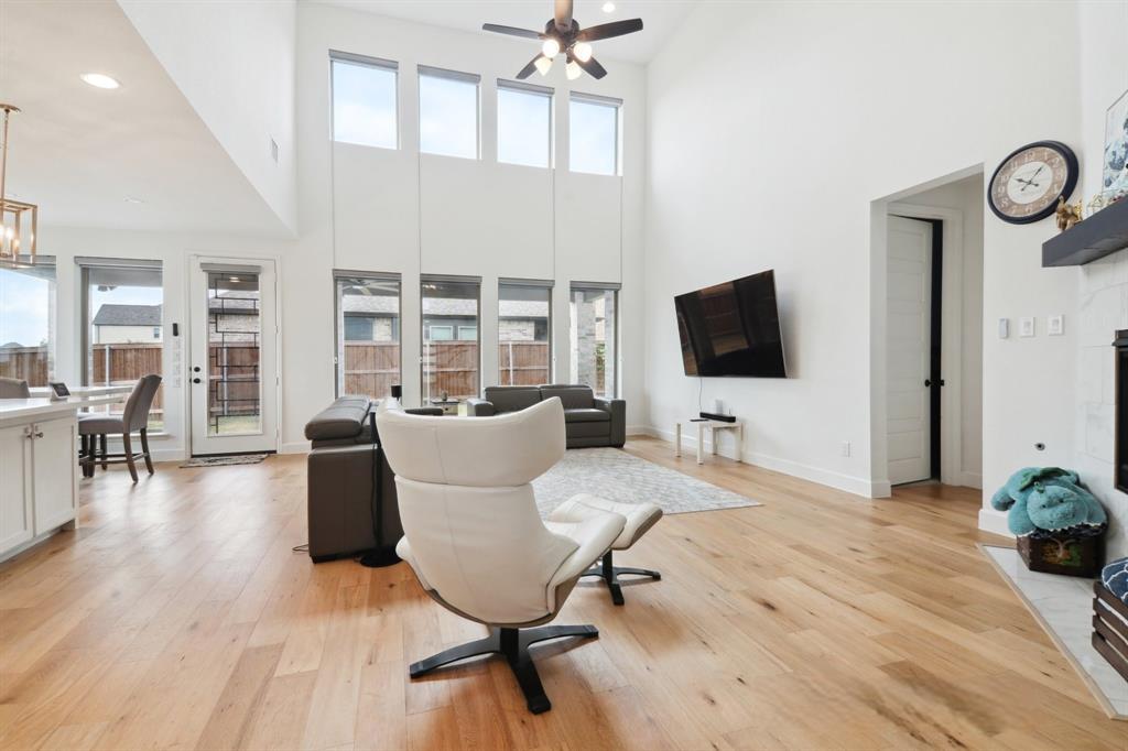 2221 Shadow Ridge Drive
