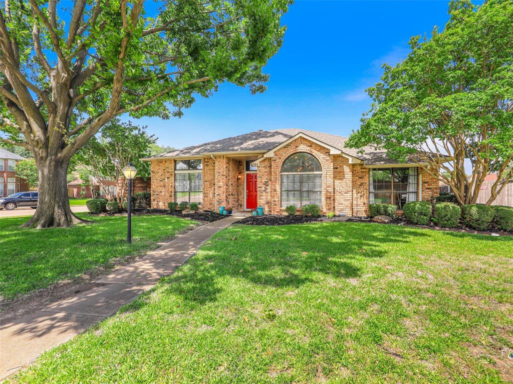 6701 Vero Drive