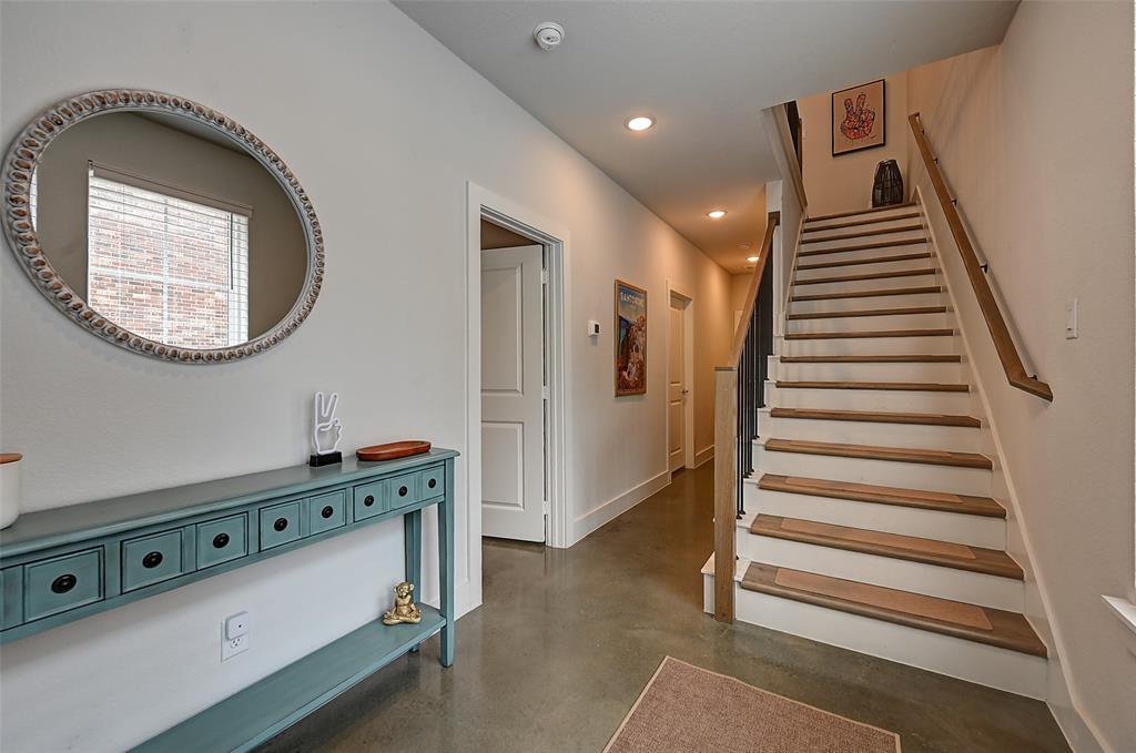 1028 Cavour Place