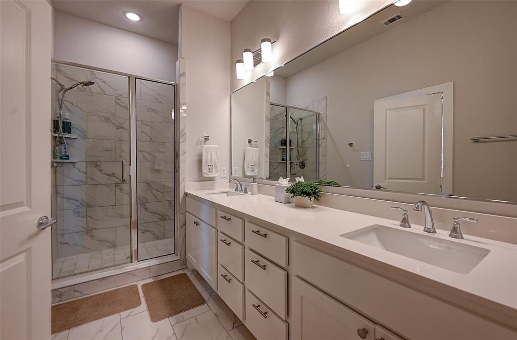 Centre Living Homes - Residential
