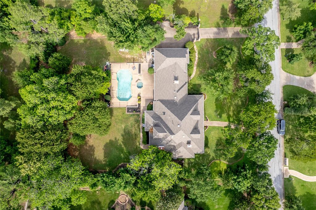 920 Emerald Boulevard