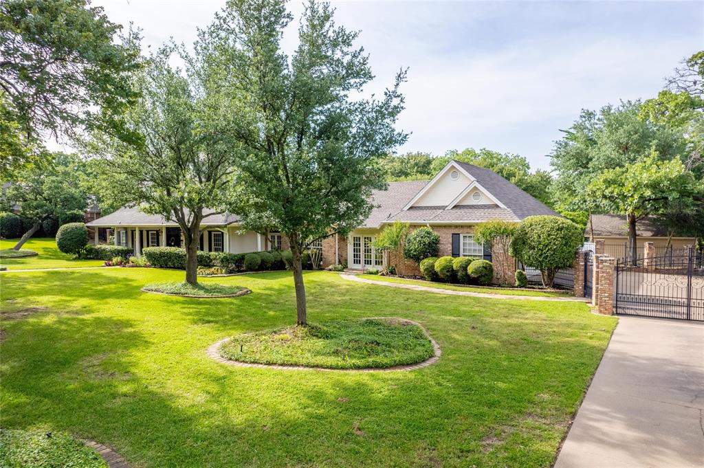 920 Emerald Boulevard