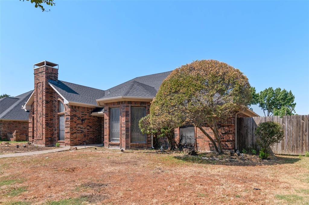 2703 Devonshire Drive