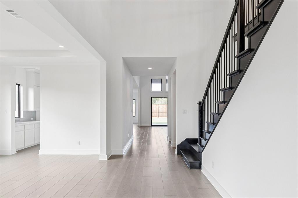 Dixon Estates - Residential