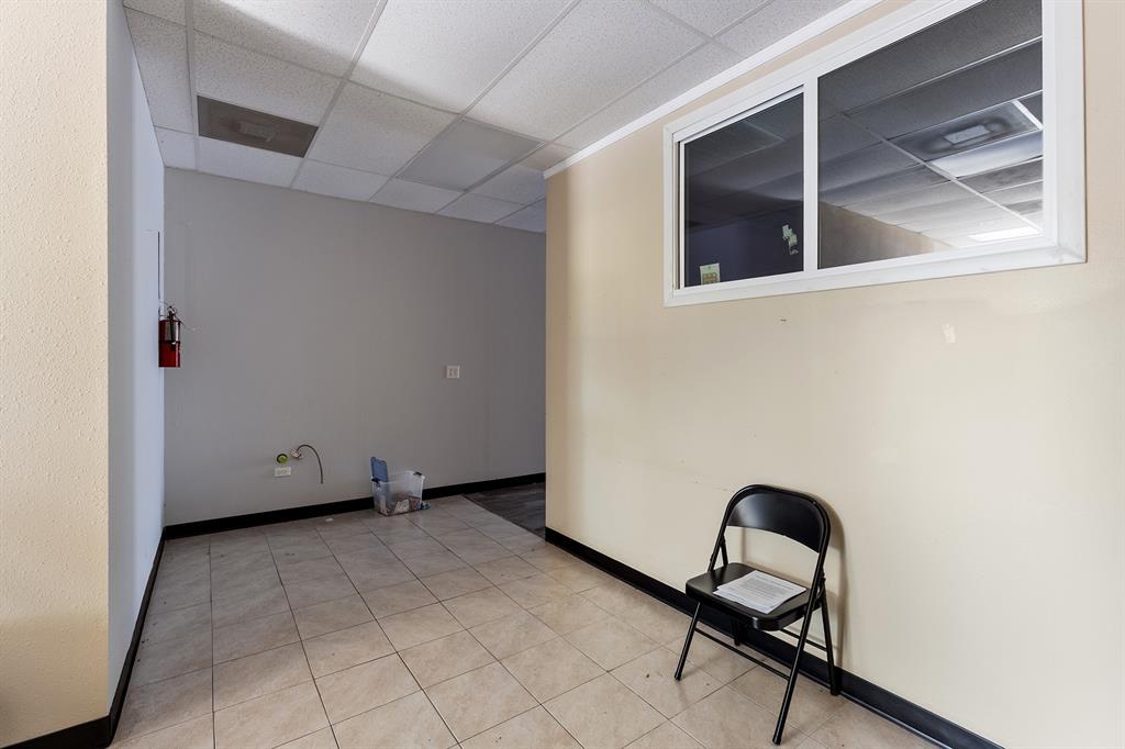 Leeds Add - Commercial Lease