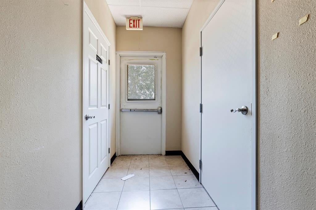 Leeds Add - Commercial Lease