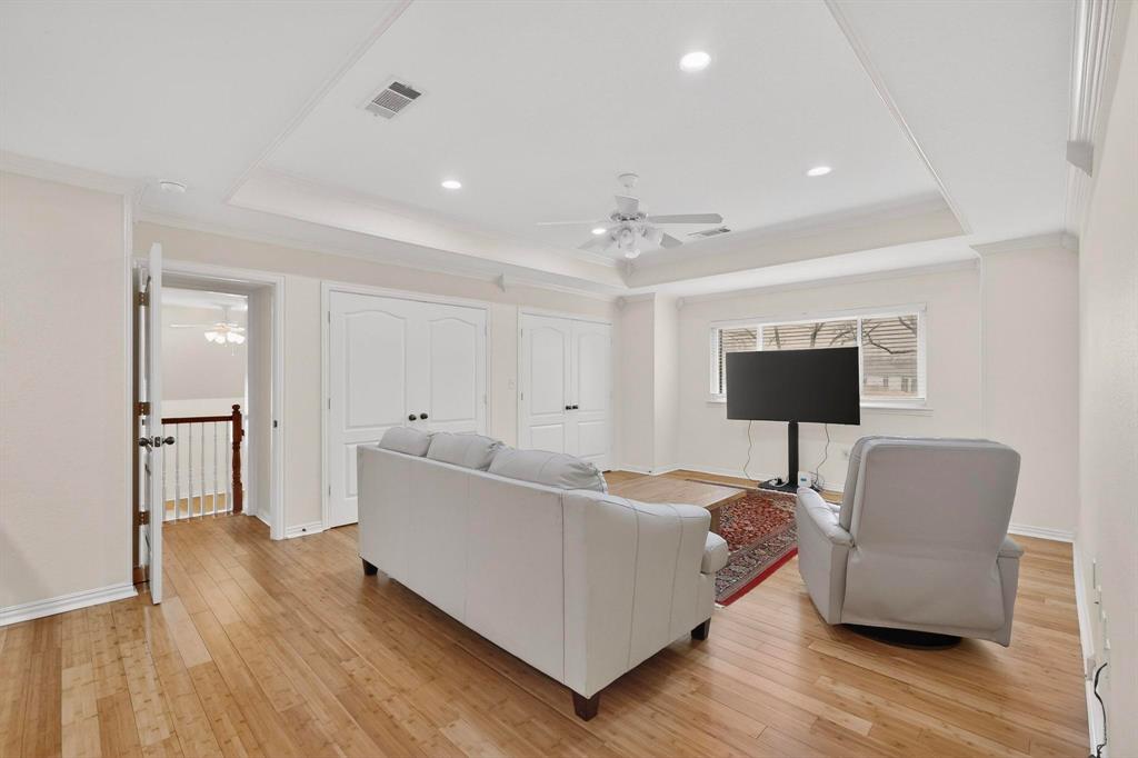 Hickory Hill Estate - Residential