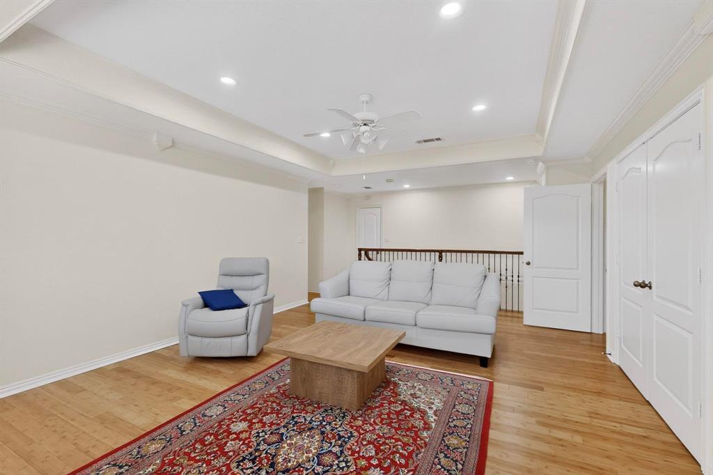 Hickory Hill Estate - Residential