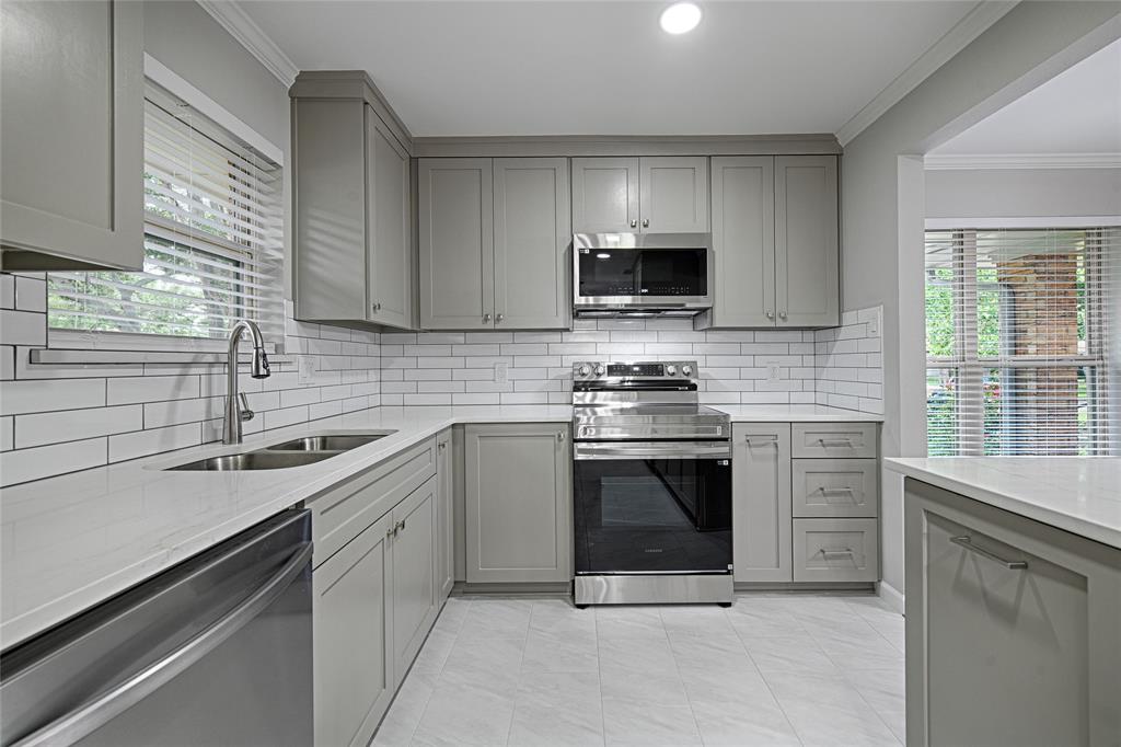 1605 Monterrey Drive