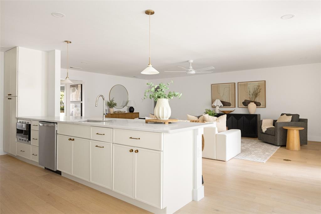 9666 Whitehurst Drive