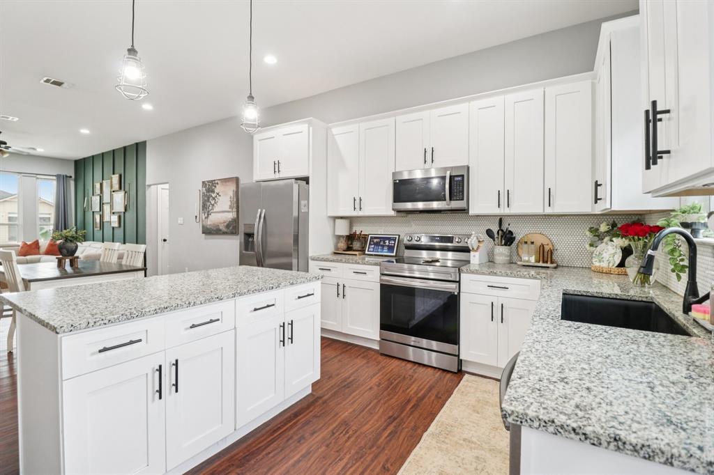 Canyon Creek - Residential