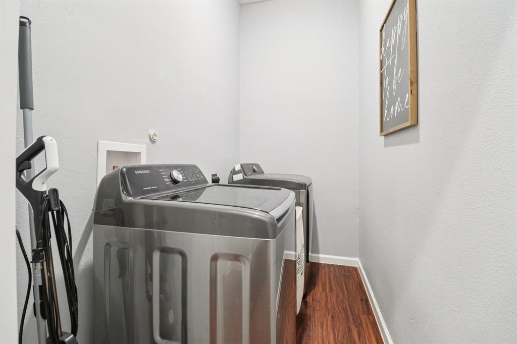 Canyon Creek - Residential