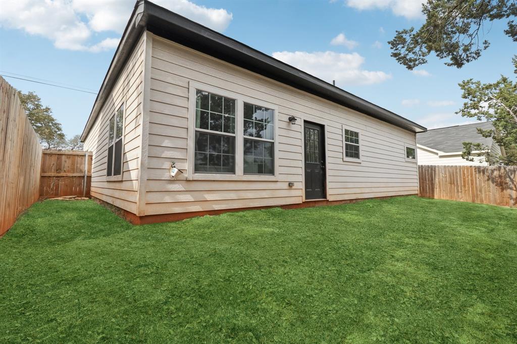 5719 Barkridge Drive