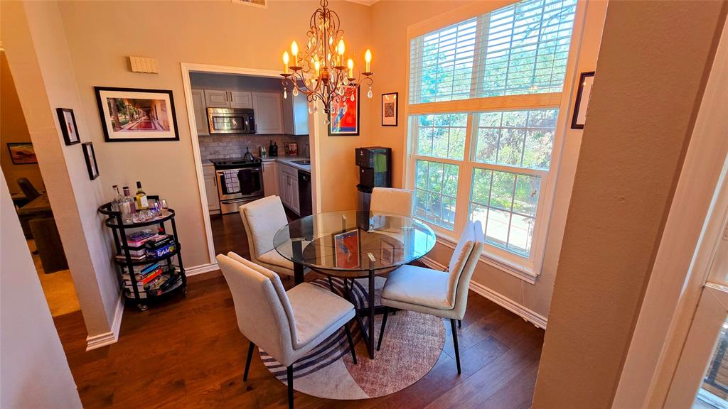 Colonade At Turtle Creek Condo - Residential Lease