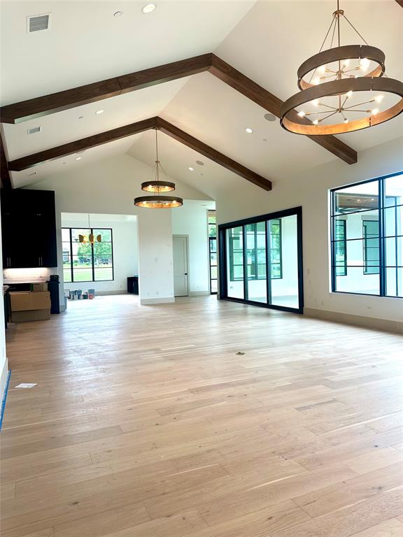 2625 Ridgecrest Drive