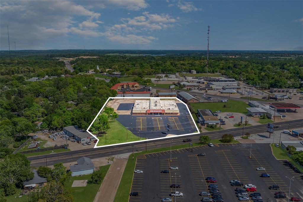 900 W Corsicana Street