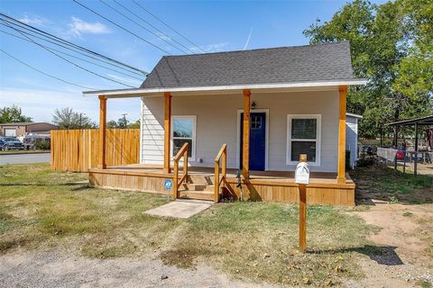 716 SE 7th Avenue Mineral Wells TX 76067