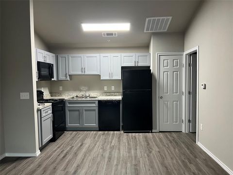 6108 Abrams Road 215 Dallas TX 75231