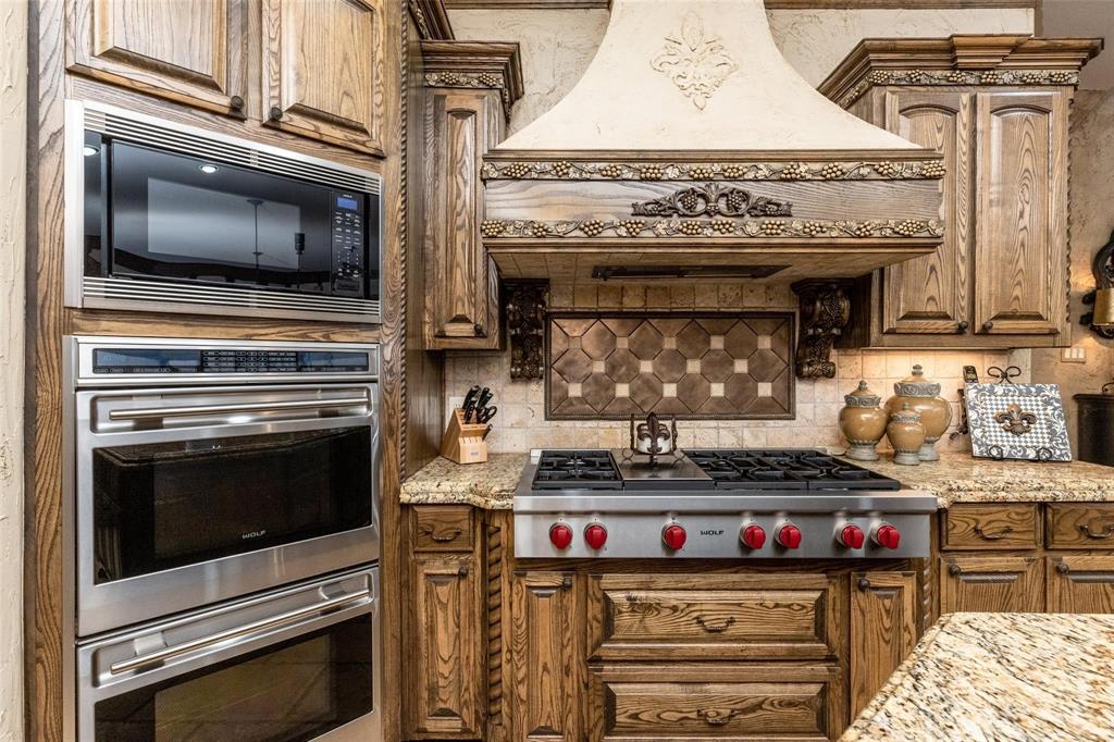 The Estates At Tour 18 - Residential