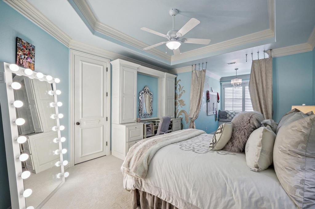 The Estates At Tour 18 - Residential